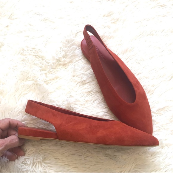 EVERLANE THE V SLING BACK SUEDE FLAT - Picture 3 of 5